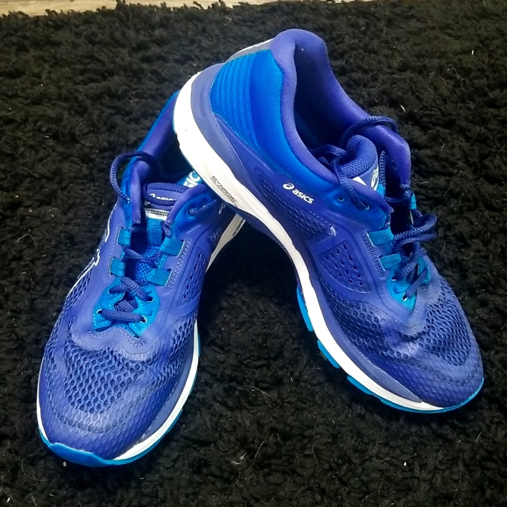 Authentic mens ASICS sneakers